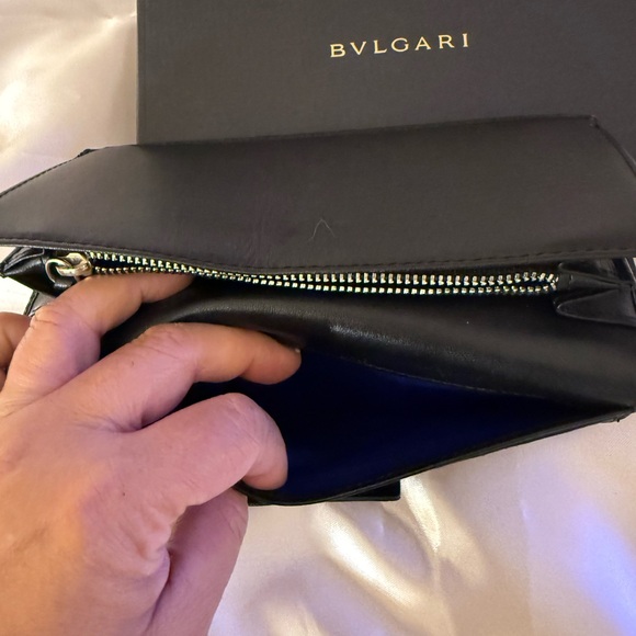 Bvlgari Leather Logo Clip Double Hook Wallet Black authentic preloved. - Picture 8 of 13